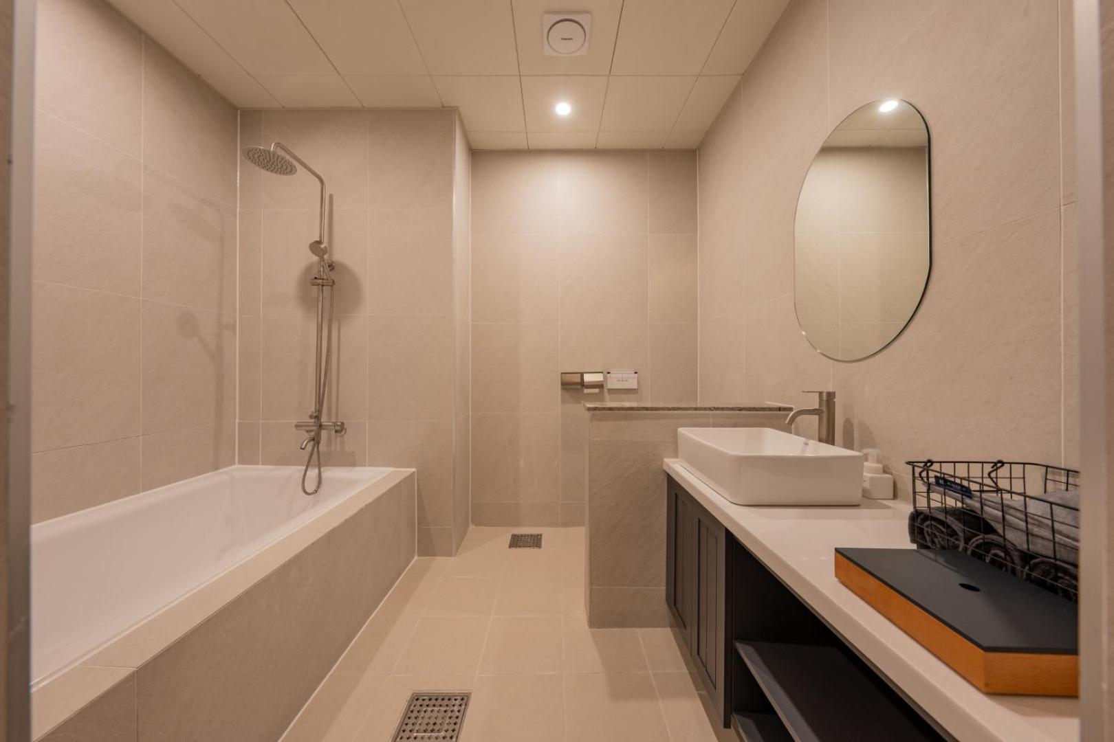 H-Avenue Hotel Munhyeon Busan Bagian luar foto