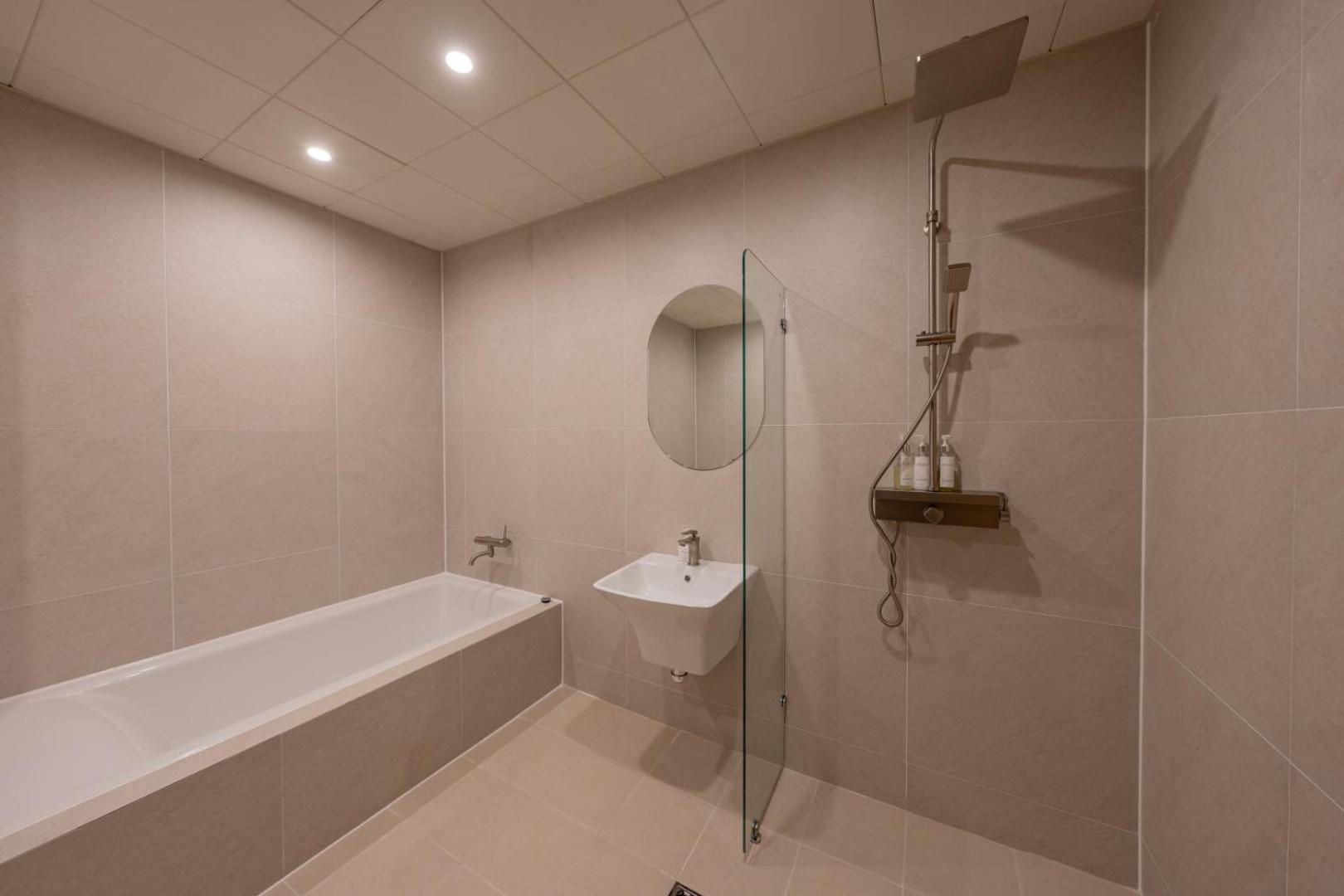 H-Avenue Hotel Munhyeon Busan Bagian luar foto