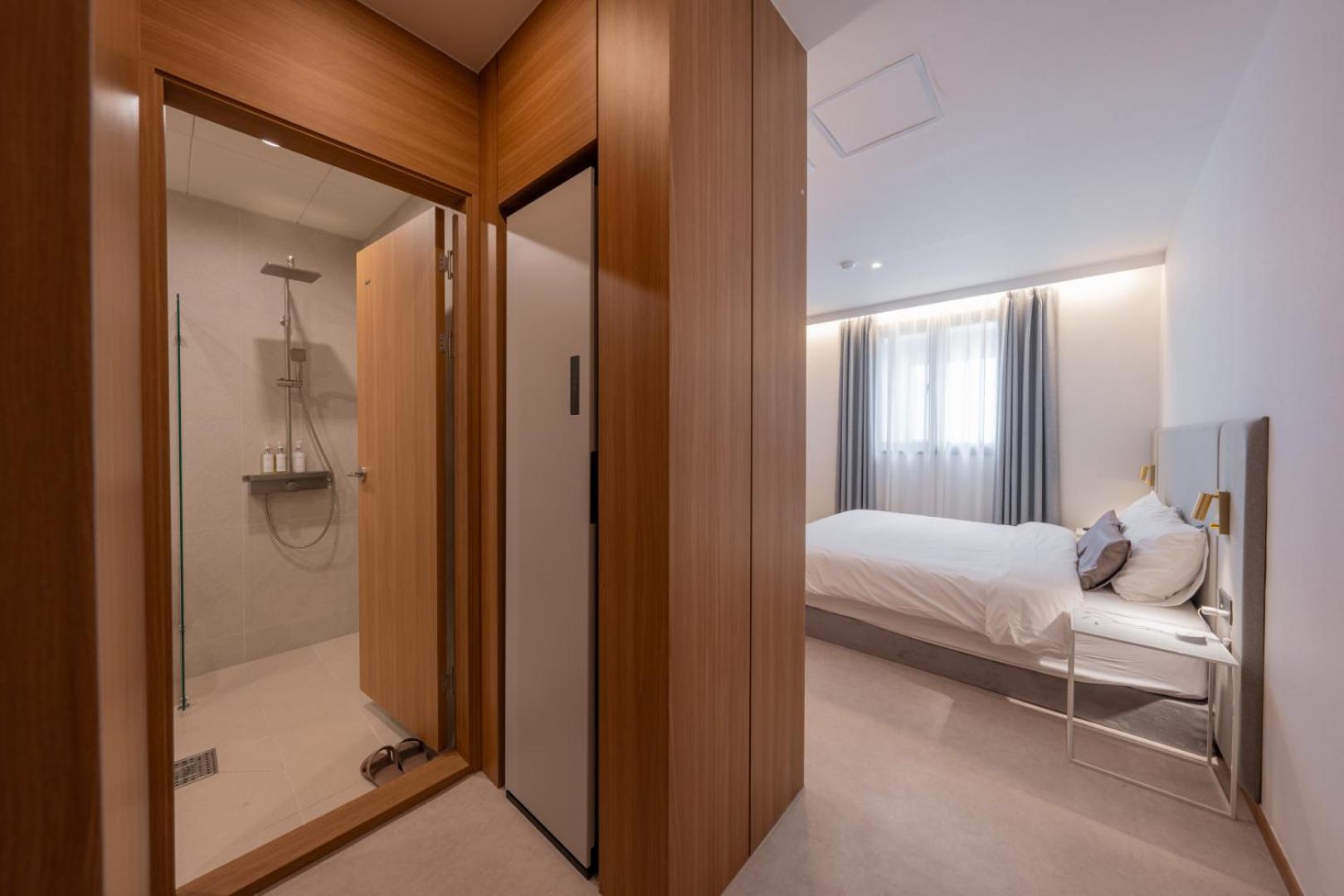 H-Avenue Hotel Munhyeon Busan Bagian luar foto